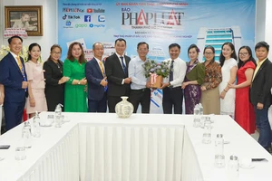 'Mong báo Pháp Luật TP.HCM luôn là điểm tựa pháp lý vững chắc'