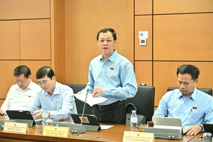 Đại biểu Nguyễn Tri Thức: ‘Tôi không hiểu Bộ GD&ĐT sẽ quản lý đào tạo y tế thế nào’