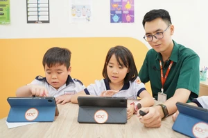 Đưa AI vào trường học - Bài 1: Học sinh hào hứng với tiết học ứng dụng AI