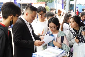 Gỡ điểm nghẽn để '3 nhà' đột phá nhân lực - công nghệ