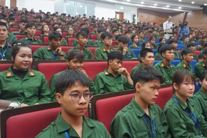 700 học sinh hội tụ tại Hội thao Giáo dục quốc phòng và an ninh lần thứ IV