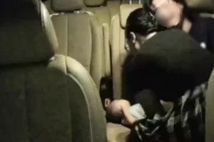 Nữ điều dưỡng cứu sống bé sơ sinh trên xe taxi: “Người mẹ thứ 2”!