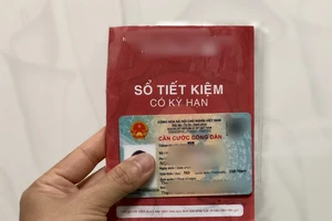 Sổ tiết kiệm bị rách có rút được tiền?