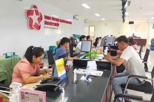 Nghỉ hưu trước tuổi có phải lúc nào cũng là tinh giản biên chế?