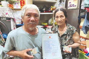 Khơi nguồn niềm tin, mở ra tương lai mới từ việc cấp giấy khai sinh, CCCD