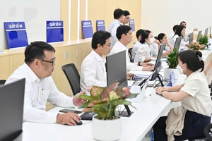 Đề xuất người hưởng án treo không được nhận con nuôi