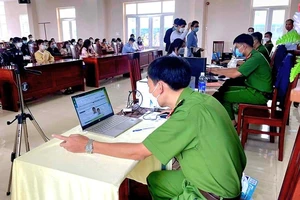 Công an TP Bảo Lộc dành 4 ngày nghỉ lễ làm căn cước công dân