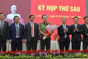 Miễn nhiệm Phó Chủ tịch UBND tỉnh Lâm Đồng Phan Văn Đa