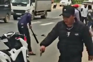 10 người cầm dao, gậy bóng chày hỗn chiến ở khu vực Thung lũng Tình yêu
