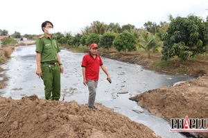 Công an bắt quả tang 1 công ty xả thải chưa xử lý ra môi trường