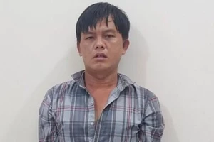 Thuê xe ôm chở đi trộm xe máy 