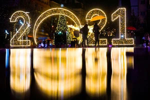 Nhiều điểm sáng cho bức tranh thế giới 2021