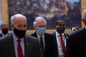 Thượng viện bận rộn ngày cuối cùng nhiệm kỳ ông Trump