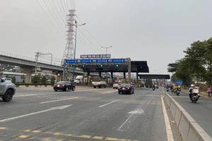 Sắp thu phí BOT mở rộng xa lộ Hà Nội