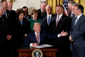 Ông Trump vẫn tiếp tục chi phối đảng Cộng hòa