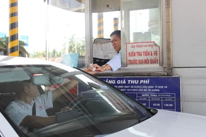 Người dân, chuyên gia nói về thu phí BOT xa lộ Hà Nội