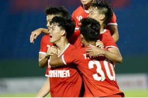Thắng HV NutiFood, U-19 PVF bảo vệ thành công ngôi vô địch