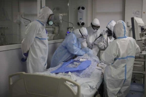 Sau mở cửa: Nhiều nơi căng mình vì dịch bùng phát mạnh