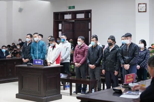 Phận làm công ăn lương trong đại án Nhật Cường Mobile