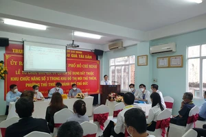 Thấy gì từ vụ đấu giá 4 lô đất vàng ở Thủ Thiêm?