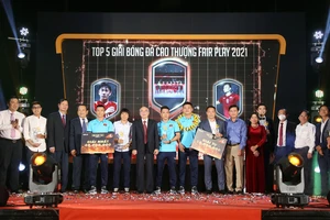 Sắc màu Fair Play trong năm kỳ diệu của bóng đá Việt Nam