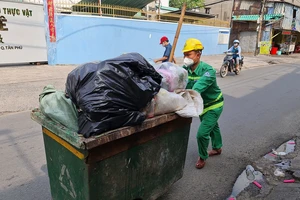 Loay hoay xử lý rác thải của F0 cách ly tại nhà