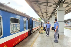 6 tháng, xử lý 338 vụ vi phạm giao thông đường sắt