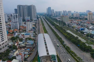 TP.HCM cần cơ chế quản lý 500 ha đất dọc các tuyến giao thông đô thị