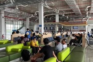 Để Bến xe Miền Đông mới phát huy hiệu quả