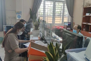 Lý do người lao động xếp hàng rút BHXH 1 lần