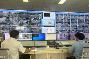 Bớt lo kẹt xe khi dùng app giao thông ở TP.HCM