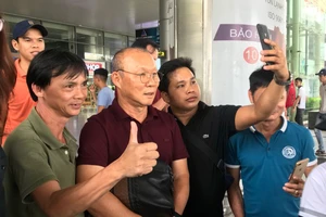 HLV Park Hang-seo: “Bây giờ tôi là fan của bóng đá Việt Nam”