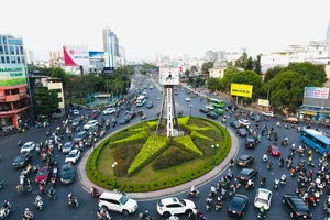 Cân nhắc đề xuất bỏ vòng xoay Nguyễn Bỉnh Khiêm TP.HCM