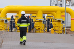 Nga-phương Tây, con bài năng lượng của ai mạnh hơn?