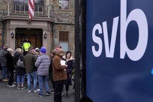 Vụ 3 ngân hàng sụp đổ: Cách xử lý ấn tượng của Mỹ