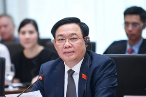 Tháo gỡ vướng mắc, cải thiện môi trường đầu tư