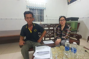 Vụ tranh chấp cái ao chung: Tìm được sổ đỏ bị mối ăn nham nhở