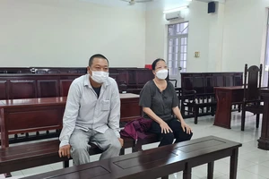 Diễn tiến mới nhất vụ 'không cần biết cây của ai, không cần biết cây nằm đâu'