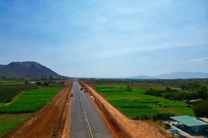 Thêm 2 cao tốc khai thác, vận hành vào sáng nay