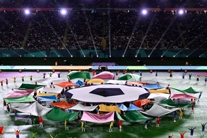 FIFA đầu tư 1 tỉ USD cho bóng đá nữ…