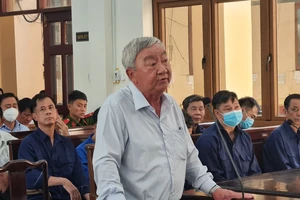 Cựu giám đốc Sở TN&MT tỉnh Đồng Nai cùng 12 bị cáo hầu tòa 