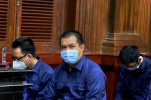 Tuyên án 13 cựu công an phường vụ nhận tiền, thả người