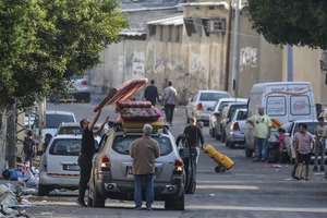 Israel tăng tấn công Dải Gaza, các nước nỗ lực để hạ nhiệt 