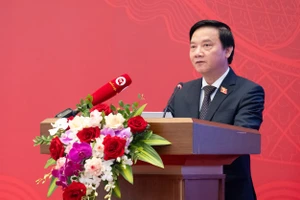 Ngăn chặn lợi ích nhóm, lợi ích cục bộ trong thi hành pháp luật