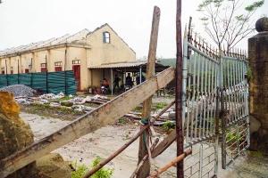 Trường Tiểu học Quảng Minh A bị bão gây thiệt hại nặng.