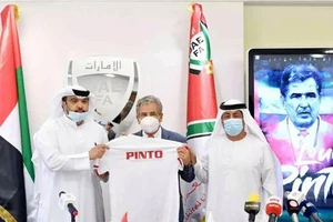 HLV Pinto trong ngày ra mắt UAE. ẢNH: GETTY