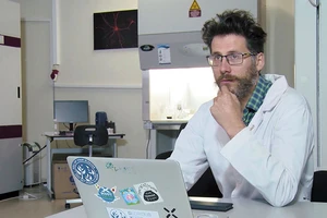 Nhà khoa học Alexander Kagansky của Nga.