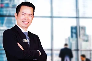 Ông Phạm Nhật Vinh, tổng giám đốc Công ty Nguyễn Kim, đang bị truy nã.