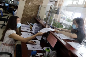 Thủ tướng: Không chúc tết, tập trung xử lý công việc ngay