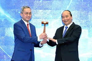 Giải mã thắng lợi kép của Việt Nam trên trường quốc tế